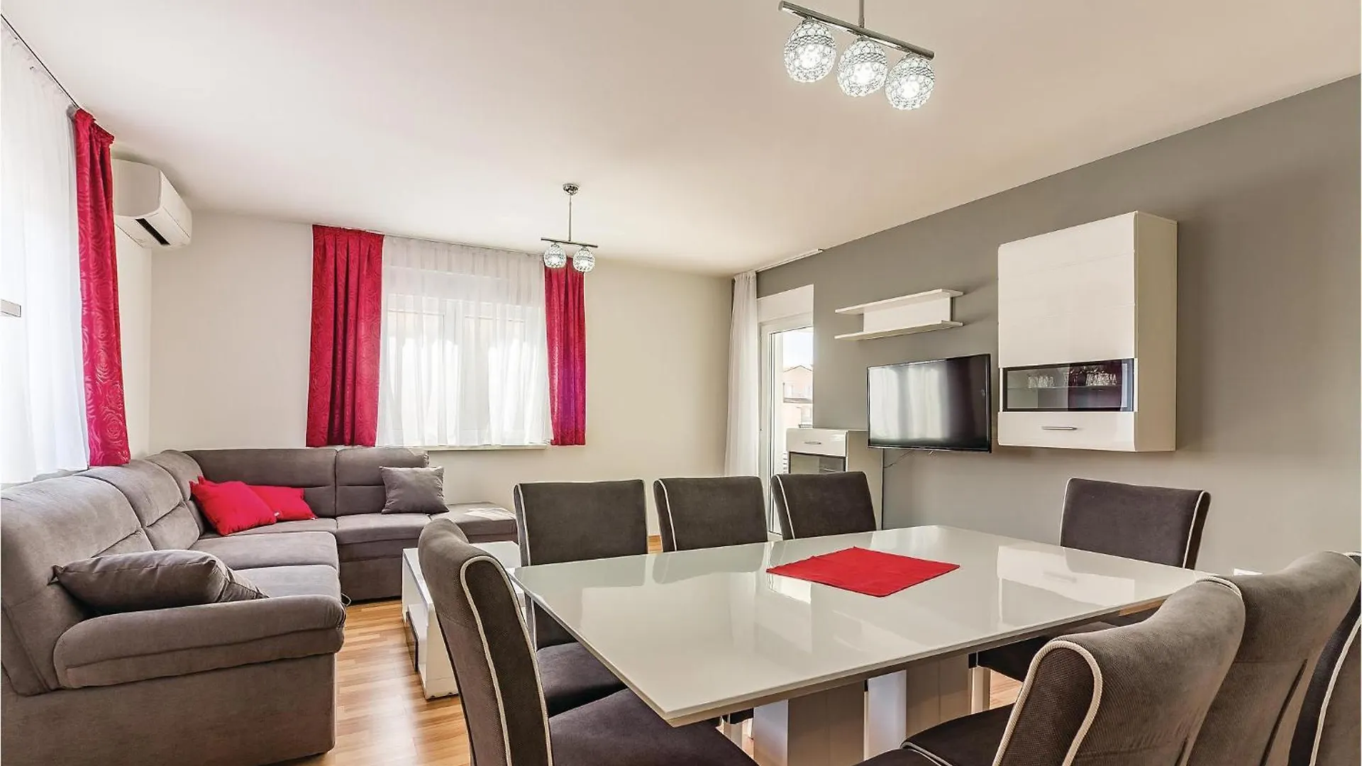 Gorgeous Apartment In Medulin With House Sea View Croatia
