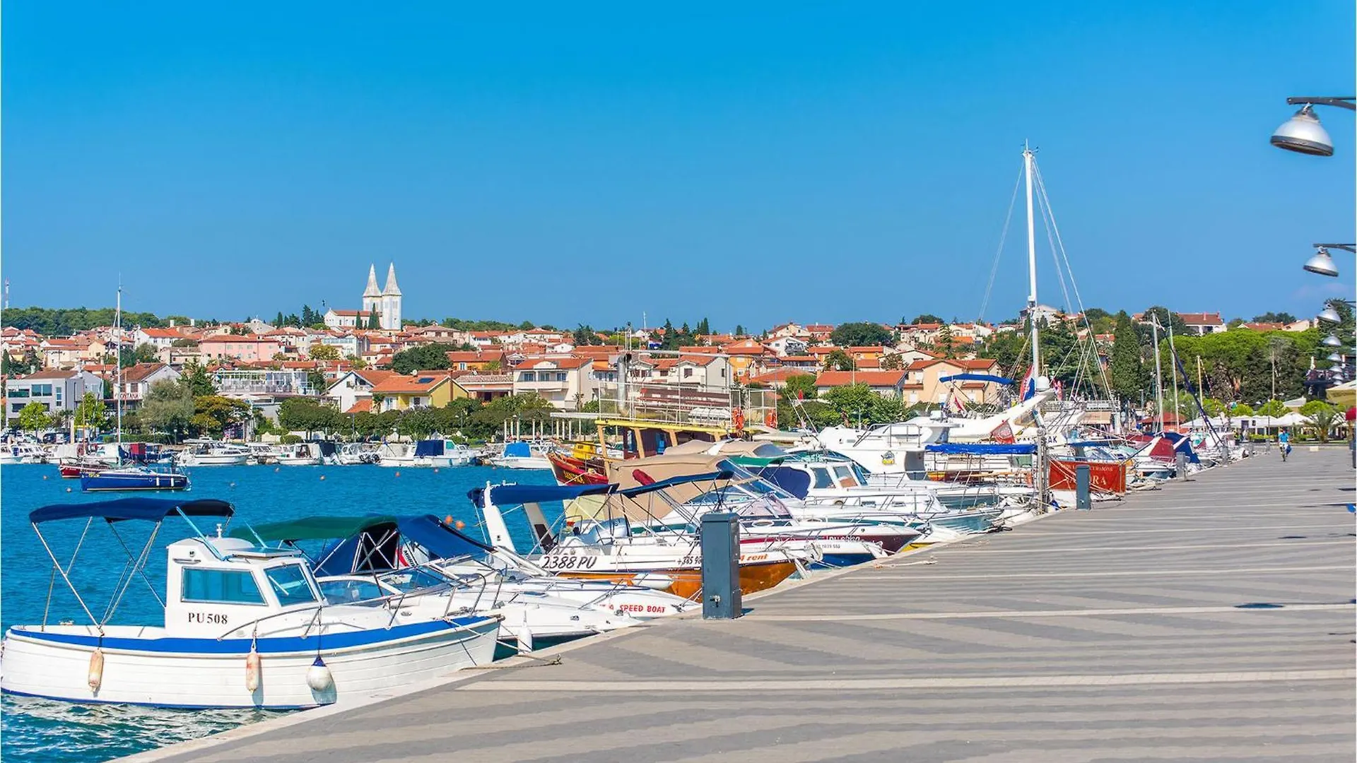 Gorgeous Apartment In Medulin With House Sea View