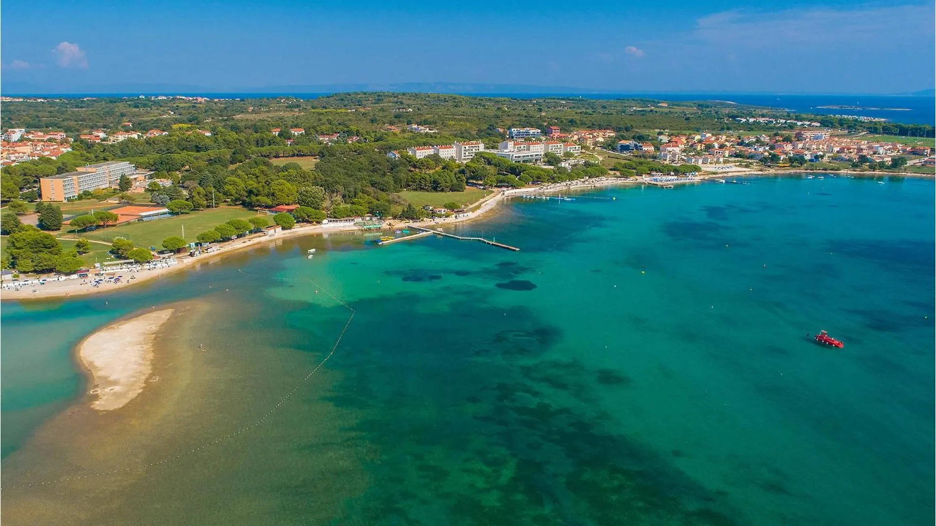 Gorgeous Apartment In Medulin With House Sea View